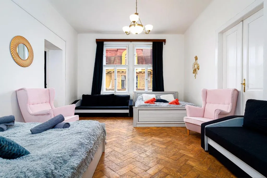 Victory Deluxe Suite