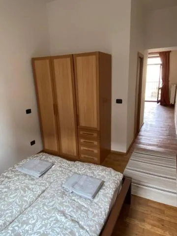 Vitkova apartment with balcony - 2