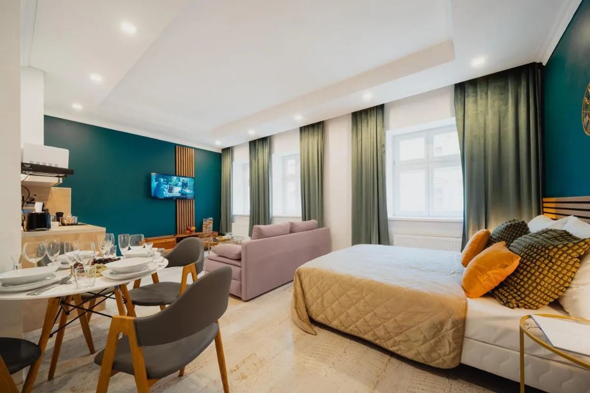 WagnerStays 2BD Suites City Center Residence - 2