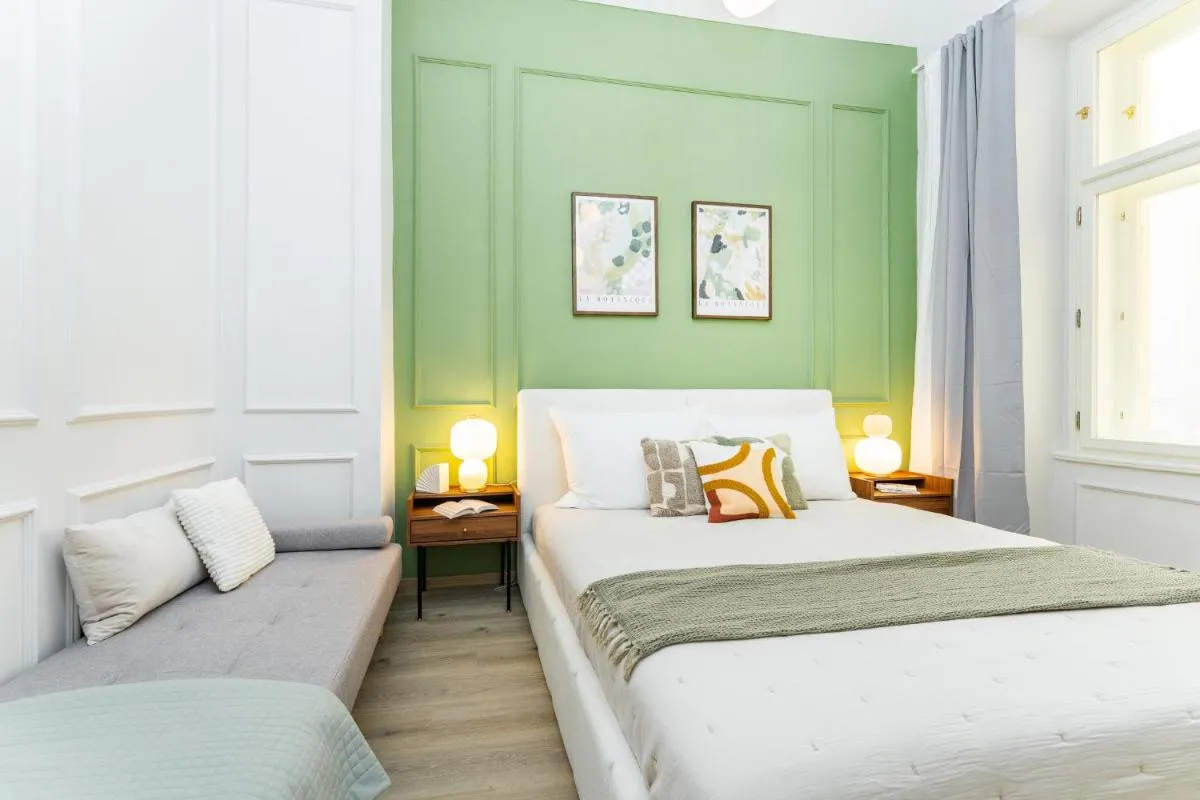 Wenceslas Square Apartments by Rentero - 2