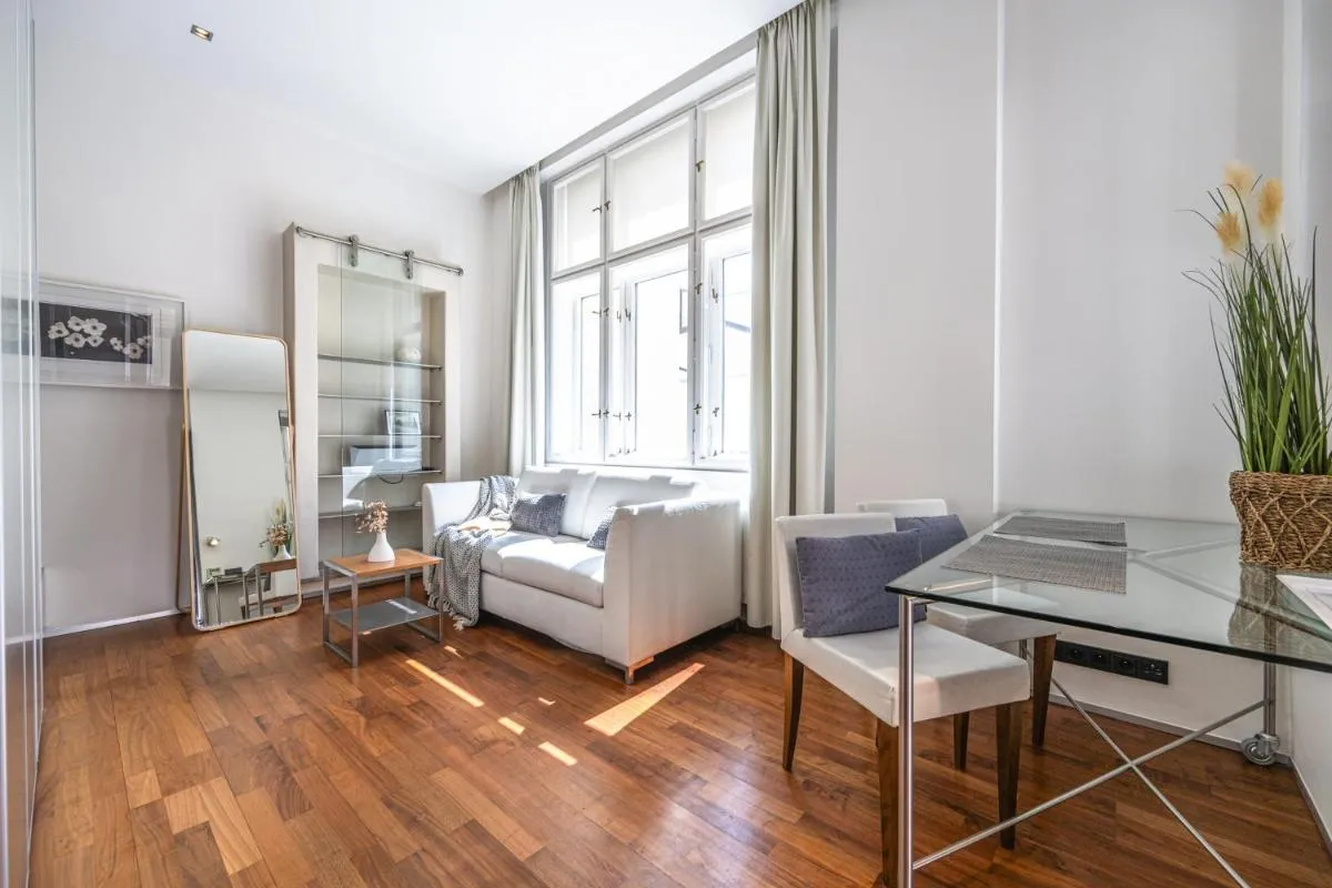 Wishlist Prague Residences – Old Town Bilkova - 2